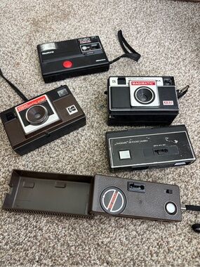 Vintage camera lot- for decoration